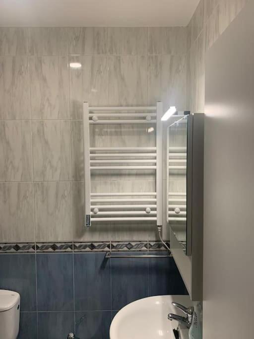 Acogedor Piso En Carino Appartement Buitenkant foto