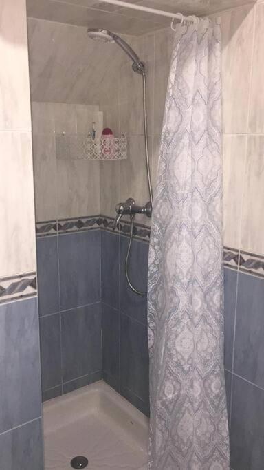 Acogedor Piso En Carino Appartement Buitenkant foto